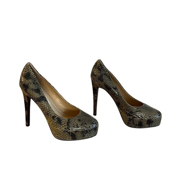 Diane Von Furstenberg Renee Snakeskin Platform Pumps Heels Size 8 Gray Black - Picture 1 of 7